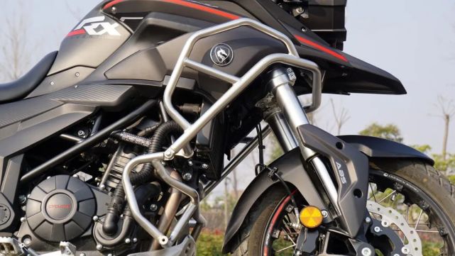 29800元起售,更专业的硬核休旅:2021款赛科龙rx3s上市