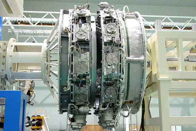 21世纪最大吨位单体航天器天宫空间站核心舱配4台电推发动机