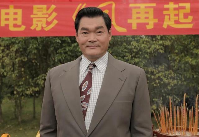 60岁孟波生意惨淡无奈复出拍戏娶小18岁嫩妻至今仍未生