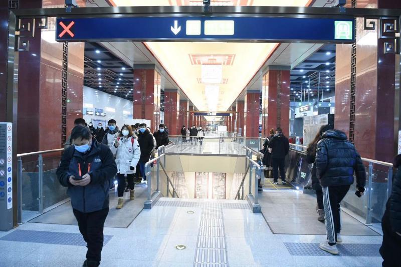 北京地铁16号线中段开通通勤族少走20分钟