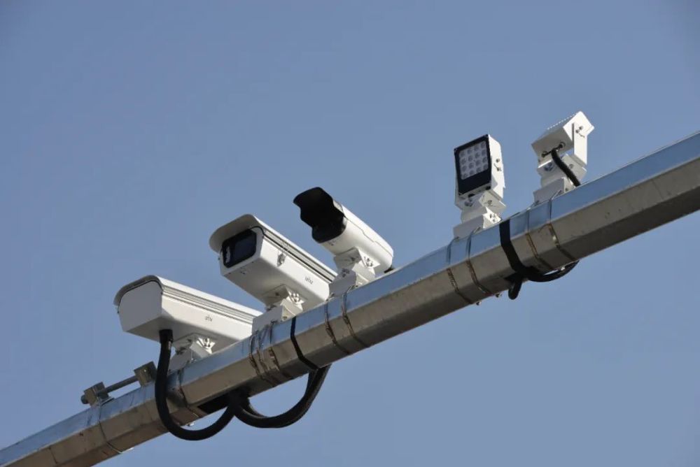延庆37套"电子警察" 启用!_腾讯新闻