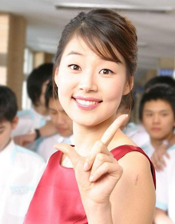 38岁女星韩智慧婚后十年终成功怀孕素颜报喜面露憔悴令人心疼