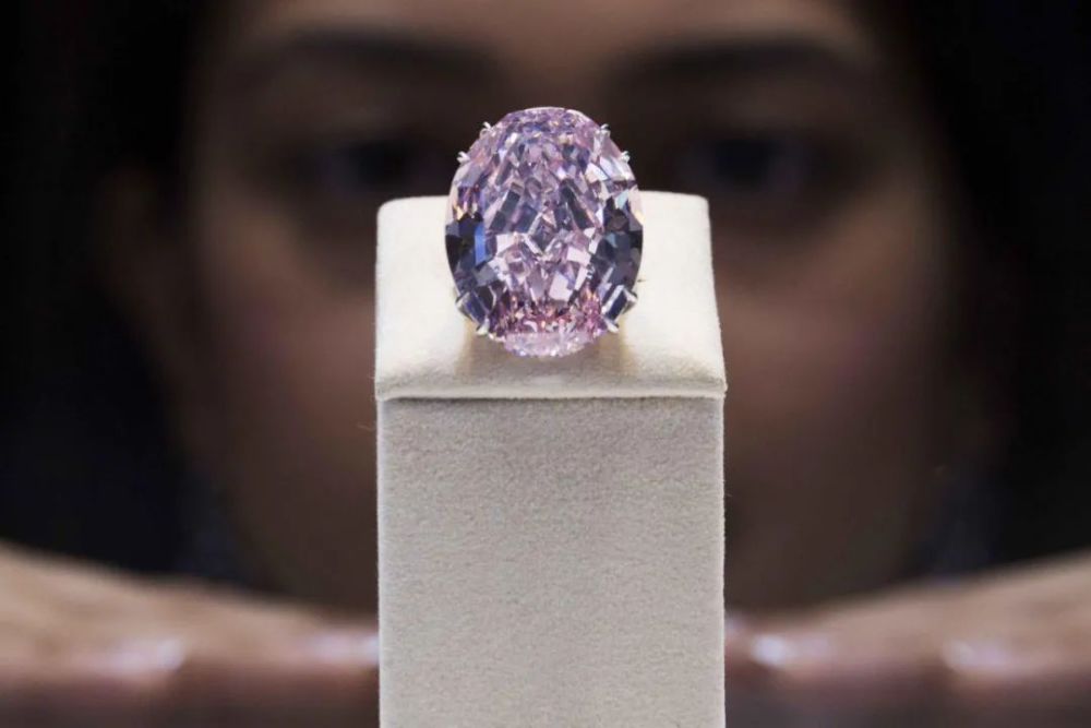 钻石都产自南非吗那些年南非出产的巨型钻石们