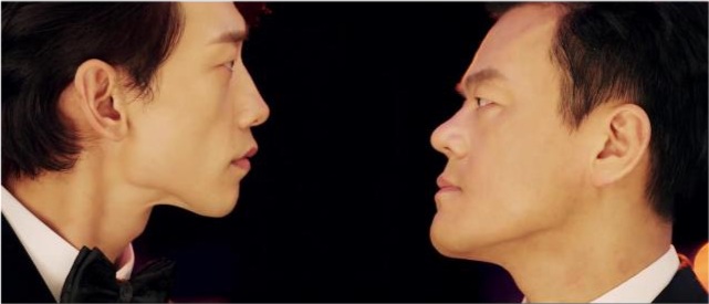 rain和jyp合作秀八块腹肌王炸组合满屏金钱味加鸟叔客串太强了