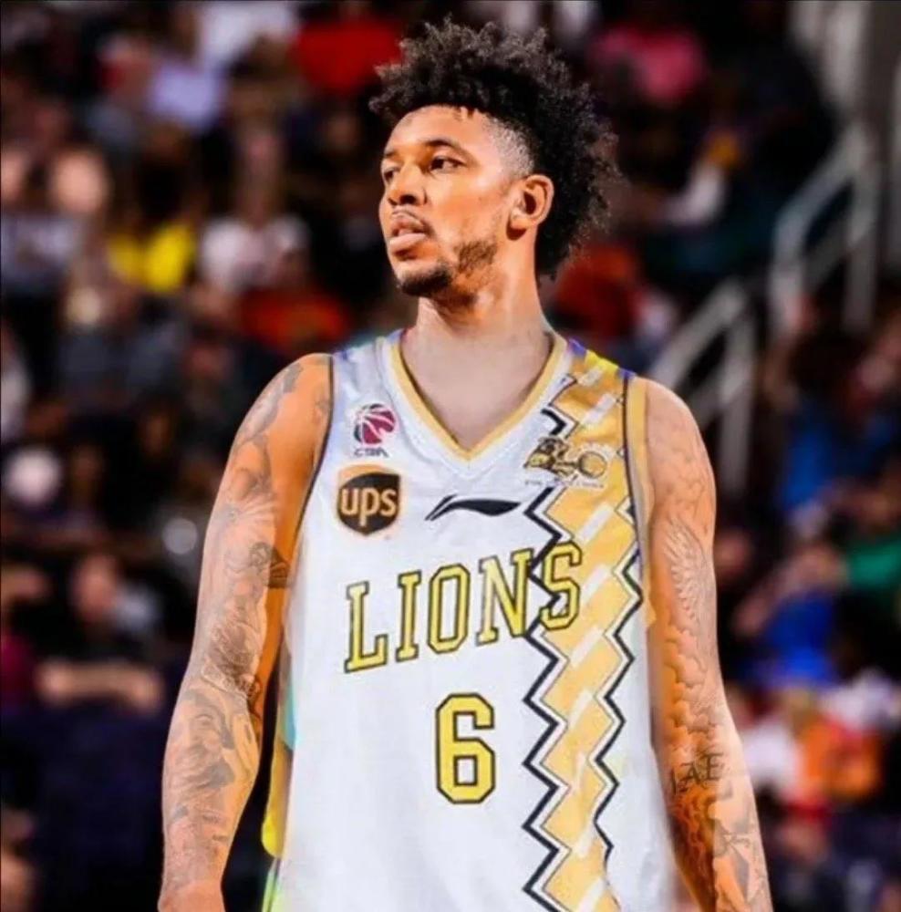 尼克杨入主cba浙江广厦队,得分王基本稳了?名记:场均预测60 _腾讯新闻