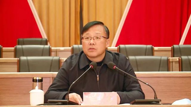 县领导鲁泽,陈彦吉,杜万忠,胡世祯,马殿雄,王恩茂