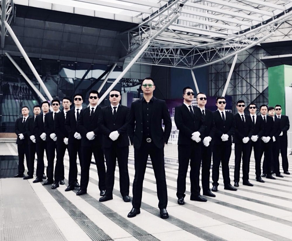 虎天翼国际保镖公司董事长肖风先生元旦贺词