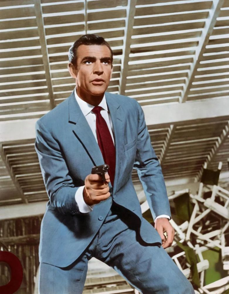 sir sean connery 肖恩康納利,007的代名詞,90歲.