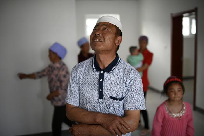 脱贫影像西海固农民老马的搬迁脱贫路