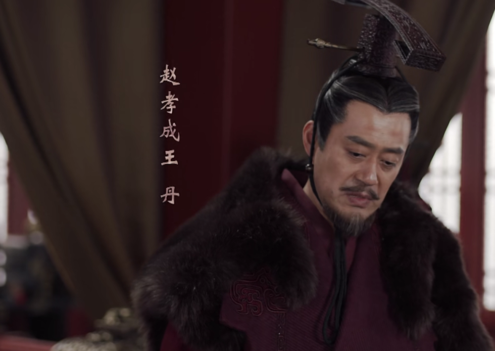 埋骨长平,接下来秦军猛攻邯郸,邯郸之战又打了三年,赵孝成王拼尽血本