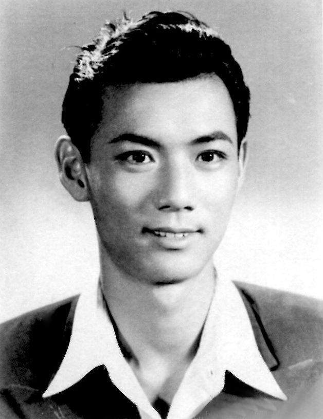 刘世龙:朴实的他在《英雄儿女》中塑造了英勇的王成.