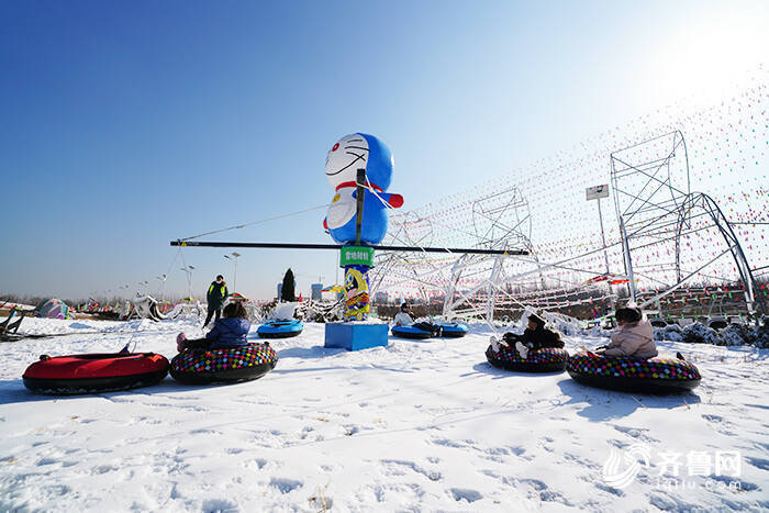 高清大图丨9雪道9雪园99雪景!中国(德州)太阳谷"冰雪太乐营"开园啦