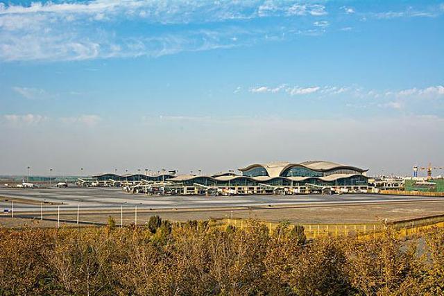 乌鲁木齐地窝堡国际机场是中国国际航空枢纽机场