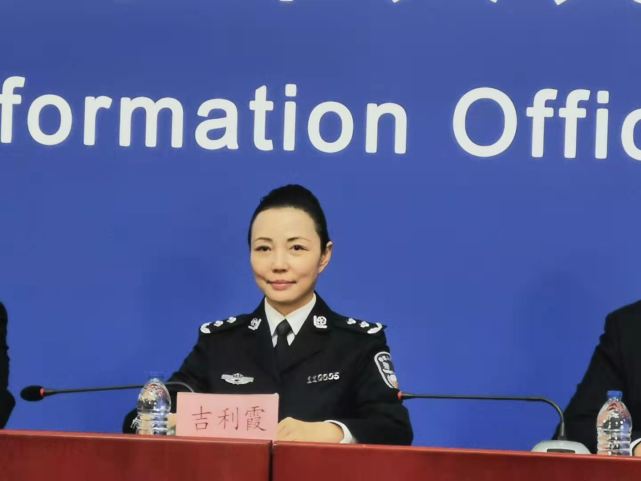 北京密切关注变异新冠病毒流行地区入境来京人员动态