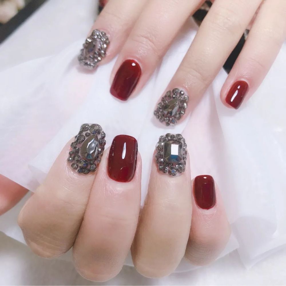 2021想旺?新年红美甲一定不能少!