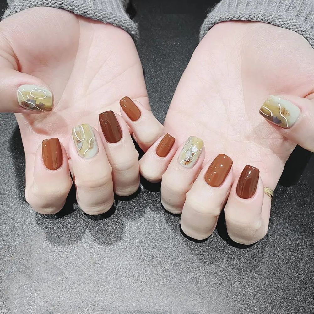 美甲秋冬必做咖啡棕美甲来一波儿