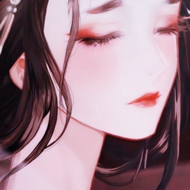 古风动漫女头|"云挣脱出暮霭的束缚 烧起了一片红霞"