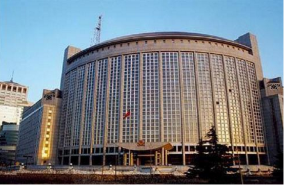 外交部领事保护中心非必要非紧急不出国