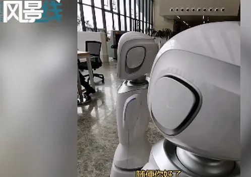 南昌一图书馆两个机器人吵架求和的反而生气了网友有点可爱