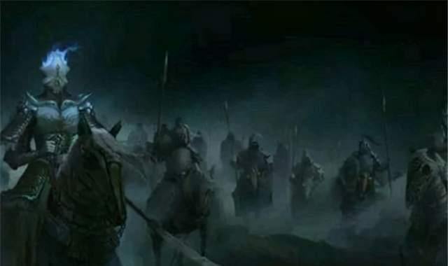 据说,这些惨死的人,他们的冤屈得不到洗刷,所以魂魄一直停留在故宫