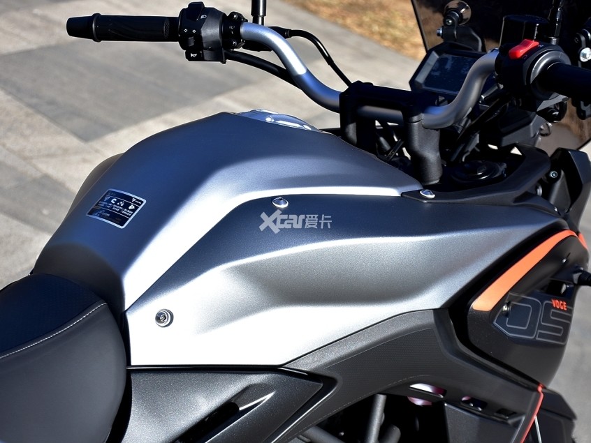 2万出头的摩旅伙伴隆鑫无极300ds实拍