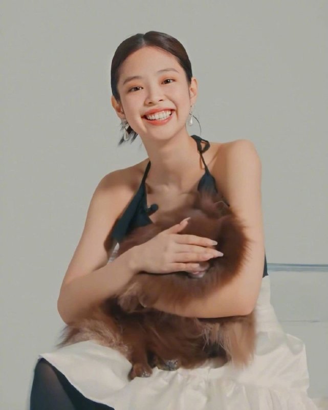 jennie金智妮‖大可愛與小可愛