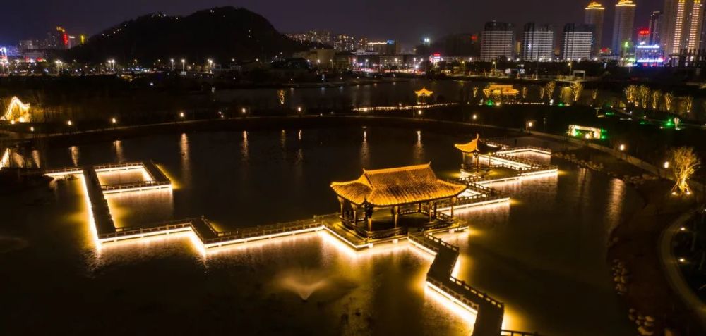 惊艳期待已久的温岭九龙汇公园核心区块夜景首亮