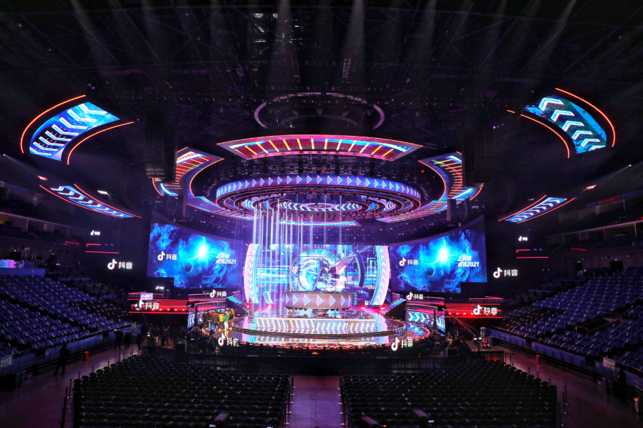 2021东方卫视跨年盛典极寒之下的技术制作如何温暖相遇