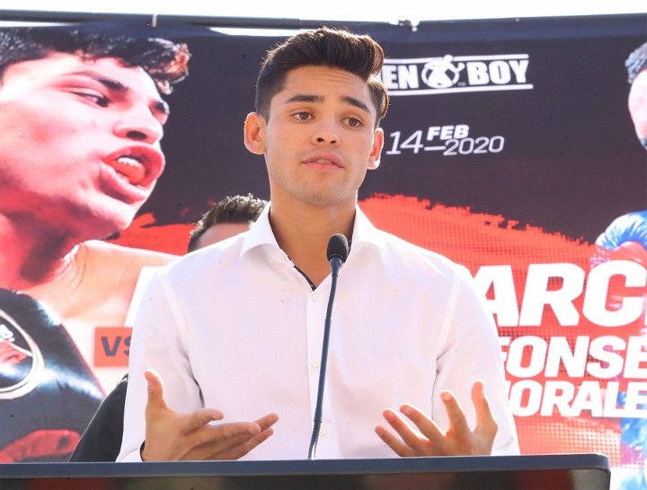 卢克坎贝尔我是轻量级最好的瑞安加西亚我想要帕奎奥