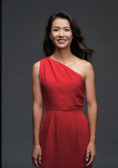 走得最快的女人刘虹晒唯美写真图霸气女神神采奕奕好有范儿