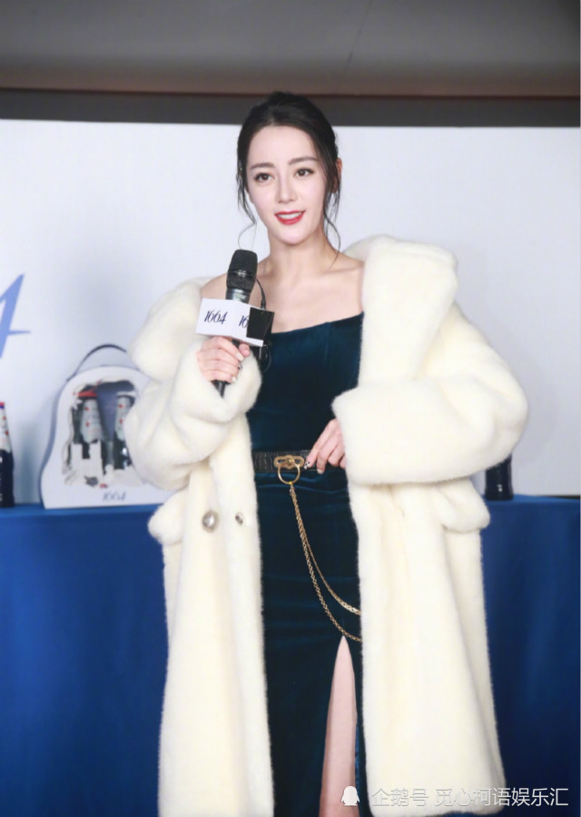 迪丽热巴最新绝美养眼大片!一颦一笑一回眸,亦诗亦韵亦端庄