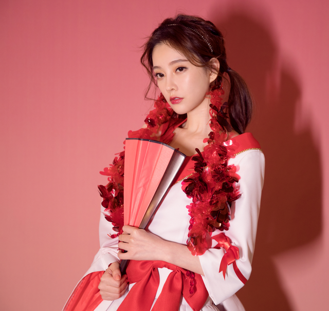 俏丽女唐僧or飘逸小仙女?提莫一晚三个造型,网友:百变女王