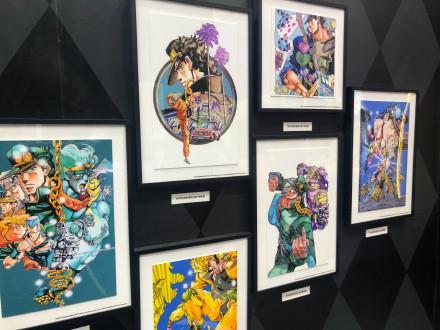 cp27漫展开设jojo画廊漫画高清卷首展示历代主角合影墙太酷了