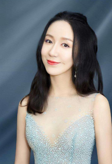 来自辽宁大连的10位绝色女星,个个美若天仙,你最喜欢谁?