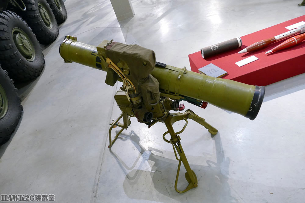 细看:9k111"巴松管"便携式反坦克导弹发射器 苏军的主力装备