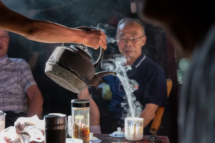 喝茶,品这一方土地上生长的味道