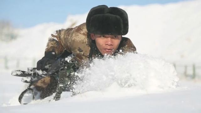 感动之《新兵连里的"老兵|郑志海|新兵连|郑志翔