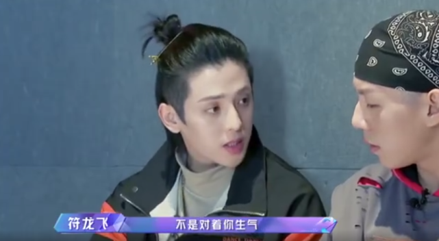又是剧本?符龙飞卡斯帕突然摔本子,网友看完新一期却心疼起了符龙飞