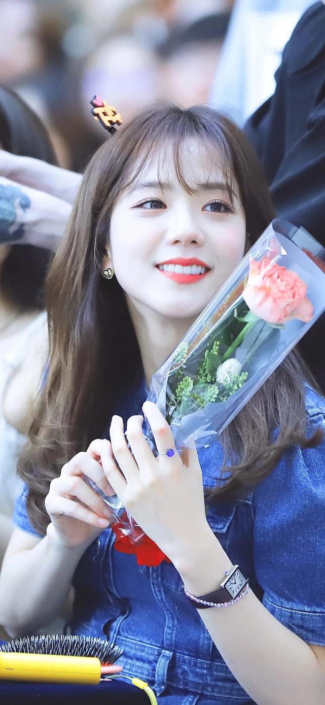 jisoo金智秀壁纸喜欢你不是一时冲动