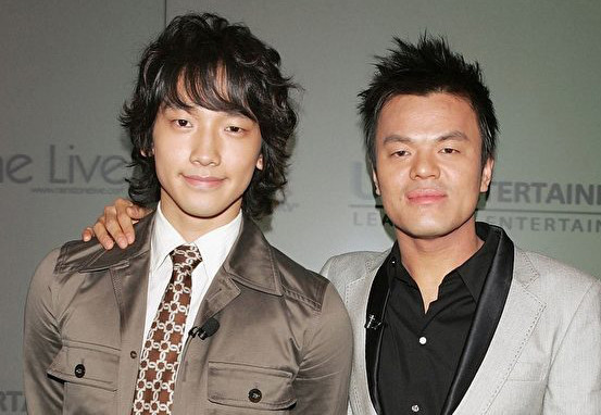 韩星rain与恩师jyp娱乐老板上综艺唇枪舌战火药味十足