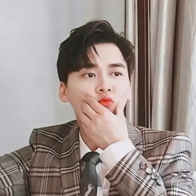 【头像】李易峰_腾讯新闻