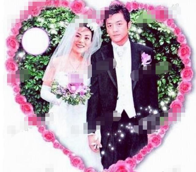 王菲15年前结婚照曝光廉价影楼风像p的网友有村姑的感觉