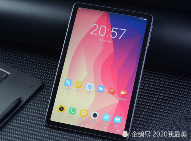 第一款:酷比魔方iplay40