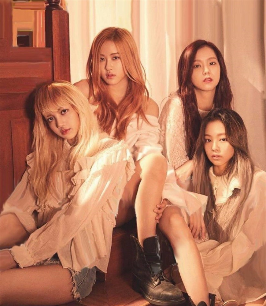 blackpink2020年终总结:巩固了作为表演者和时尚偶像的地位!_腾讯新闻