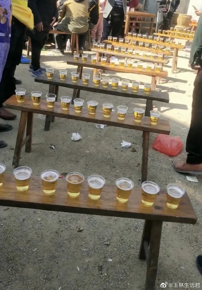 来新田接亲一迎亲队,想见新娘?先饮完这100杯～_腾讯新闻