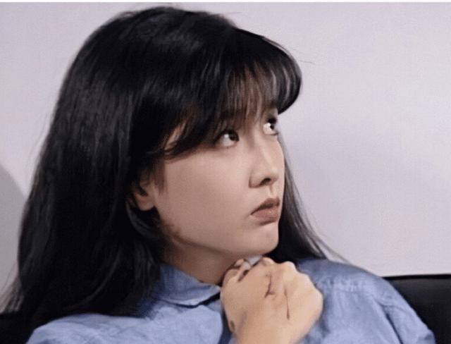 周慧敏学生时期的照片被ai修复清纯动人完全不给00后留活路