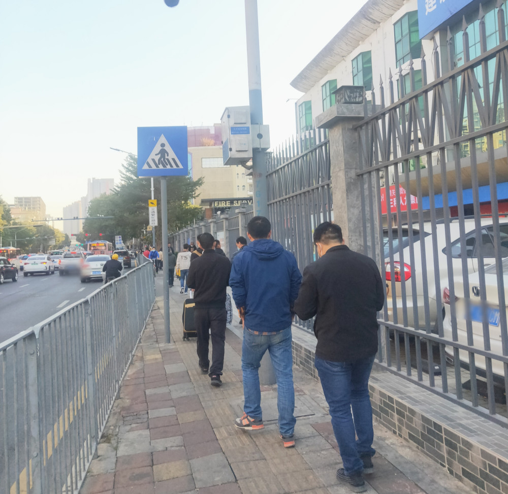 深圳三和人才市场:三和基地搬了,三和大神