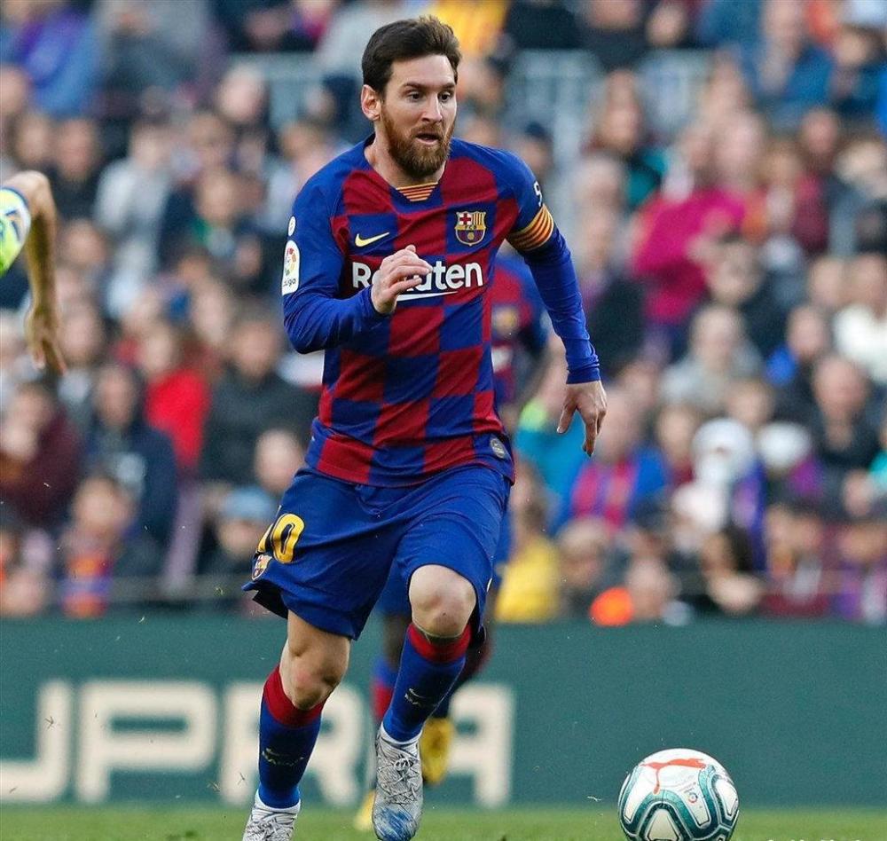 8-1!8-2!巴萨踢疯了,梅西带队冲3大纪录 2021首球