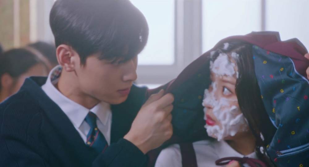 第2集:李修豪在学校英勇地来救任朱静