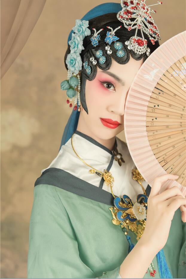 盘子女人坊古装写真摄影唯美戏曲风客片欣赏